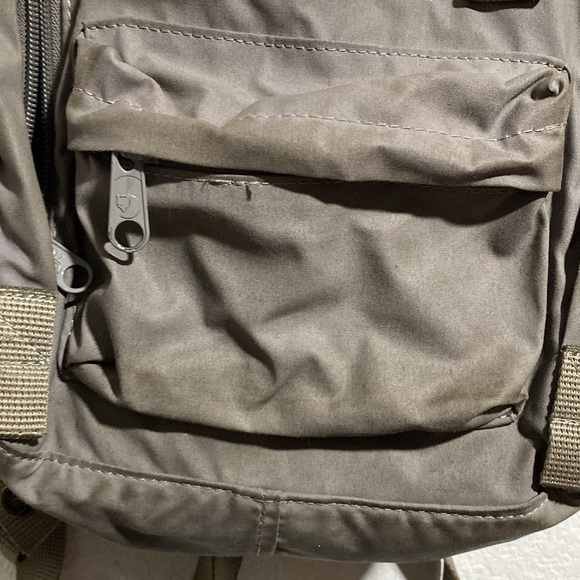 Fjallaraven mini backpack - Picture 3 of 7